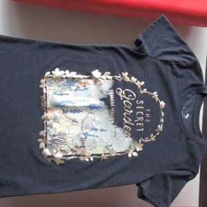 Abrecombie garden tee